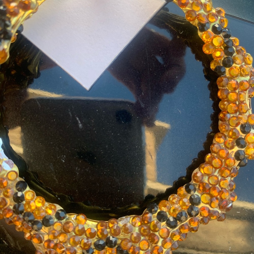 🖤🐆🖤Leopard hoop earrings🖤🐆🖤 - Picture 2 of 3